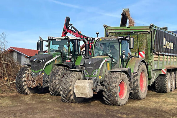 Hackgut Möslinger aus OÖ_Fendt 724