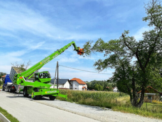 Hackgut M&ouml;slinger aus O&Ouml;_Merlo Roto